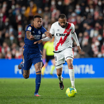 Madrid, LaLiga 2021/2022, Rayo Vallecano-Real Madrid CF, giocata allo stadio Campo de Futbol de Vallecas, nella foto: Thiago Bebe y Eder Militao