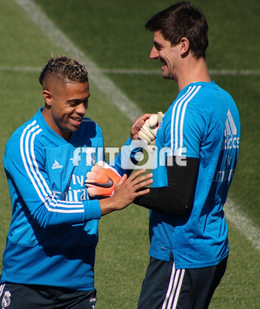 Mariano Díaz y Thibaut Courtois